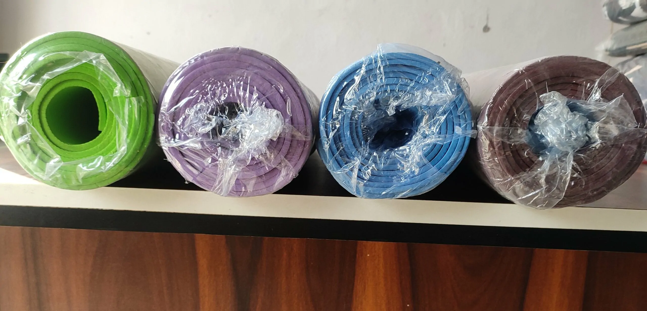 Yoga Mat 2×6 feet 6mm - Image 1